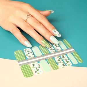 6 sheets for $20 Nail Wrap